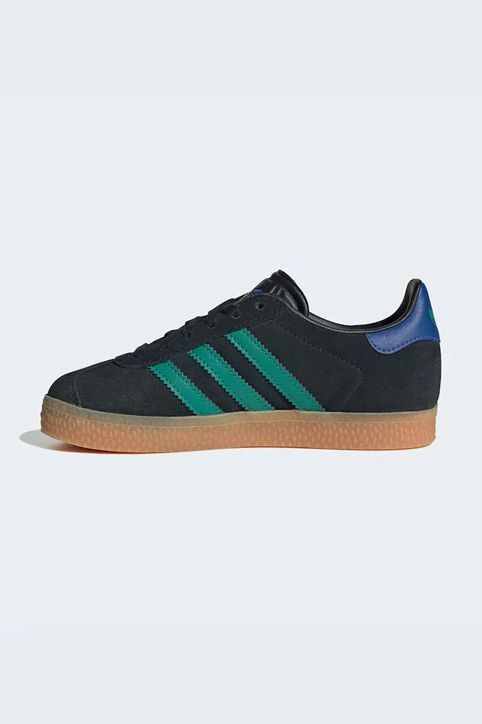 adidas Originals GAZELLE маратонки за деца от велур черни KI7134