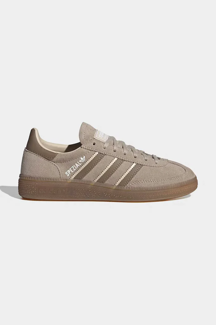 adidas Originals HANDBALL SPEZIAL маратонки за деца от велур бежови KK5034