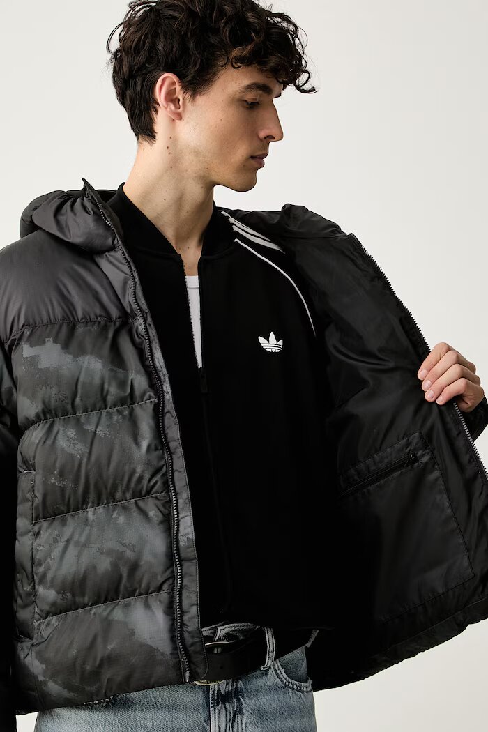 adidas Originals капитонирано яке мъжко Camo Regen черно KR7200