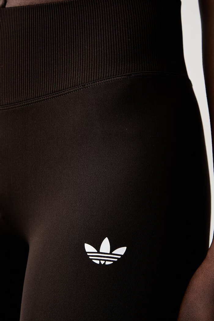 adidas Originals къс клин дамски Essentials кафяв с висока талия IA4528