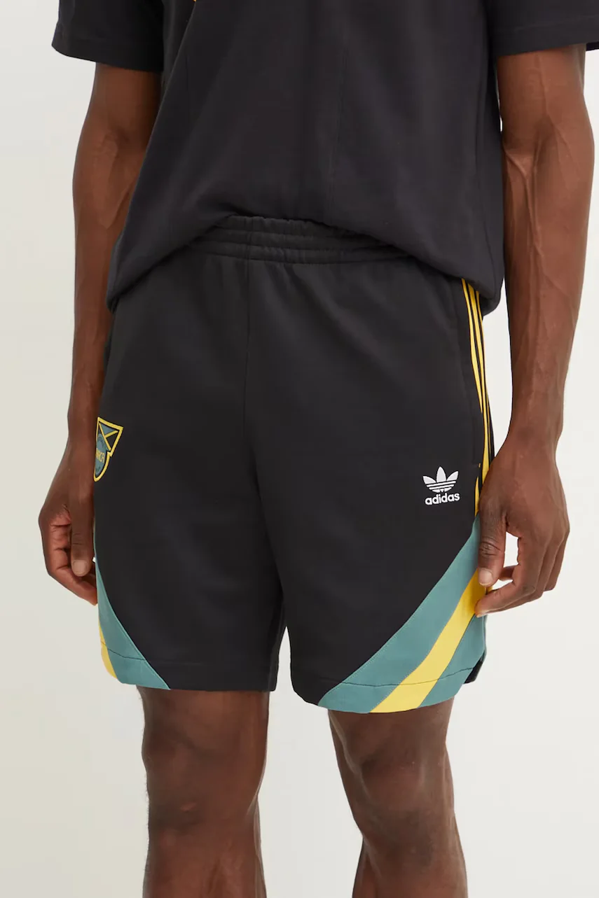 adidas Originals Къс панталон