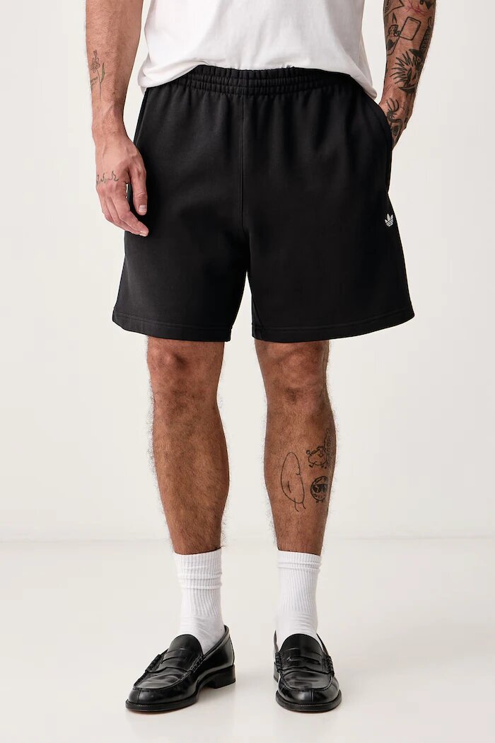 adidas Originals къс панталон тип анцуг мъжки с памук Essentials черен със стандартна талия KS8940
