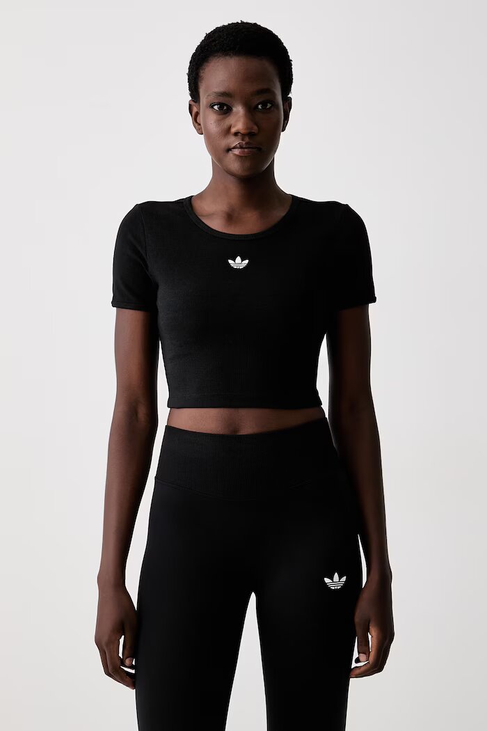 adidas Originals къс топ дамски с вискоза Essentials черен KR3601