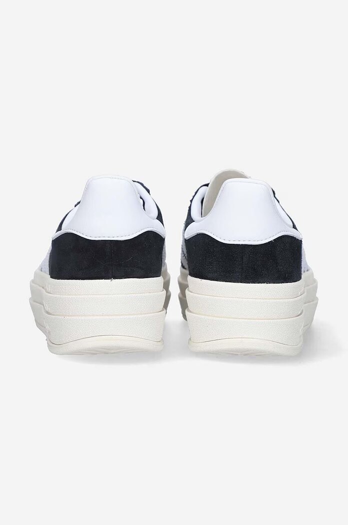 adidas Originals Маратонки W Gazelle Bold в черно HQ6912