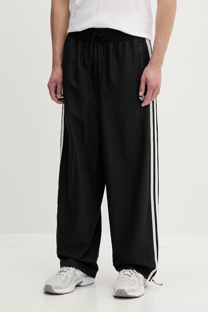 adidas Originals мъжко долнище Windbreak черно с висока талия JZ6966