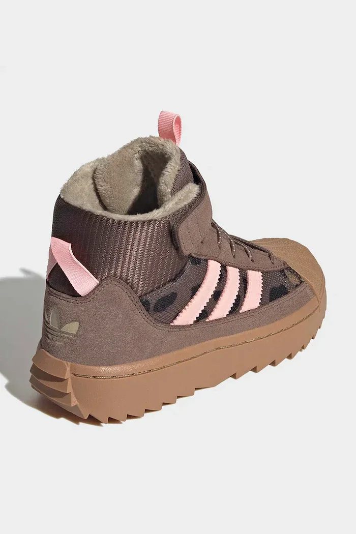 adidas Originals обувки зимни обувки за деца EARSTR/GLOPNK/CBLACK розови KH9793