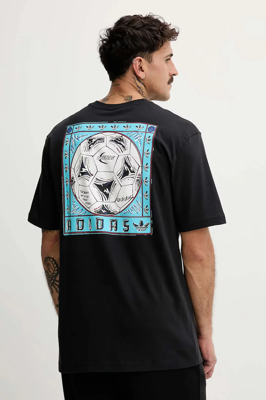 adidas Originals Памучна тениска Graphic