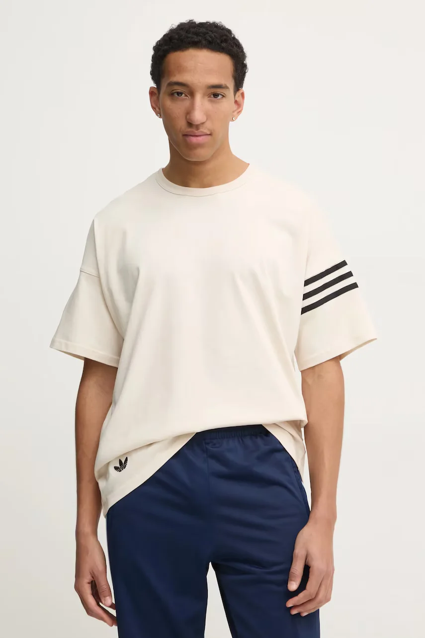 adidas Originals Памучна тениска Neuclassics