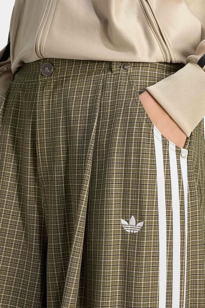 adidas Originals панталон дамски Checks зелен с висока талия LE8308