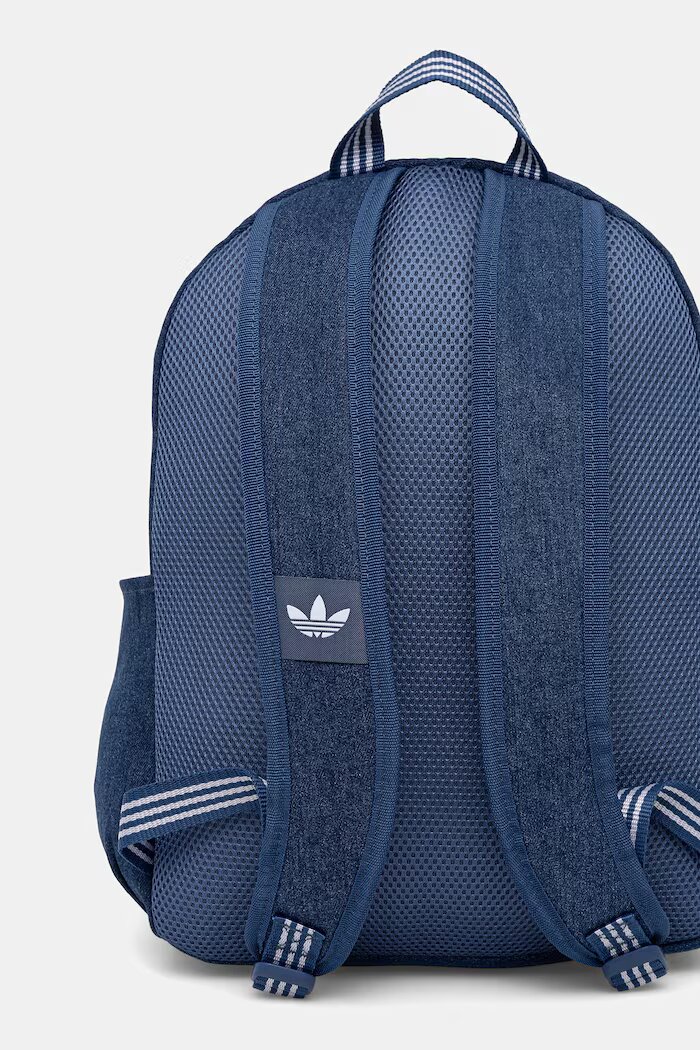 adidas Originals Раница в синьо голям размер с изчистен дизайн KD7905