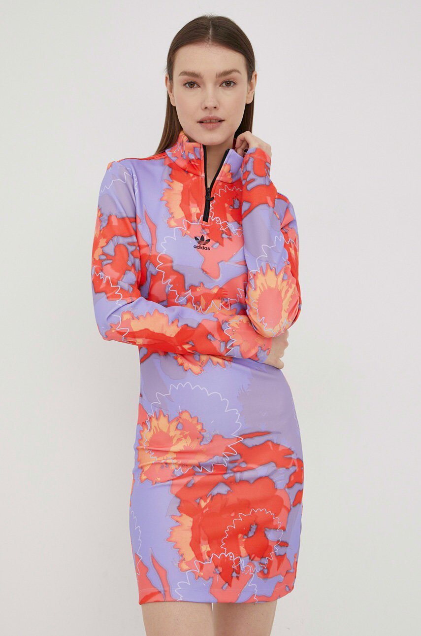 adidas Originals Рокля HC4598