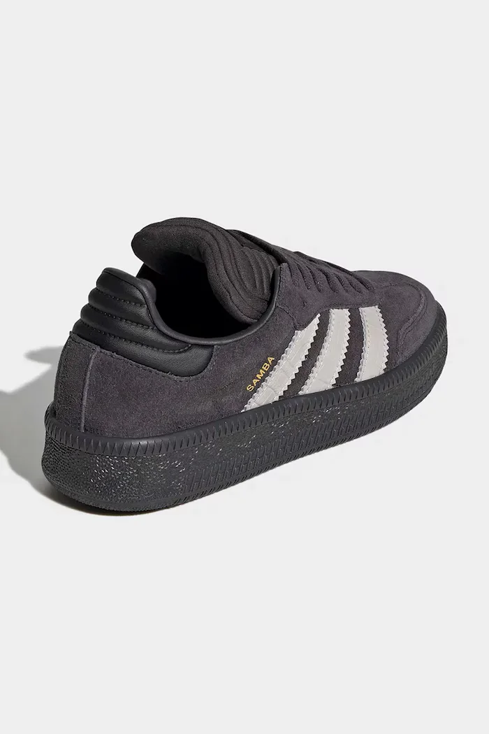 adidas Originals SAMBA XLG маратонки за деца от велур кафяви JP9521