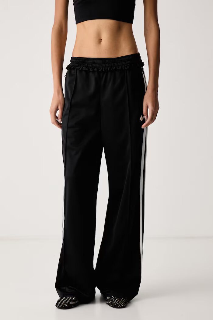 adidas Originals широк панталон дамски Pleated Firebird черен с висока талия LG4302