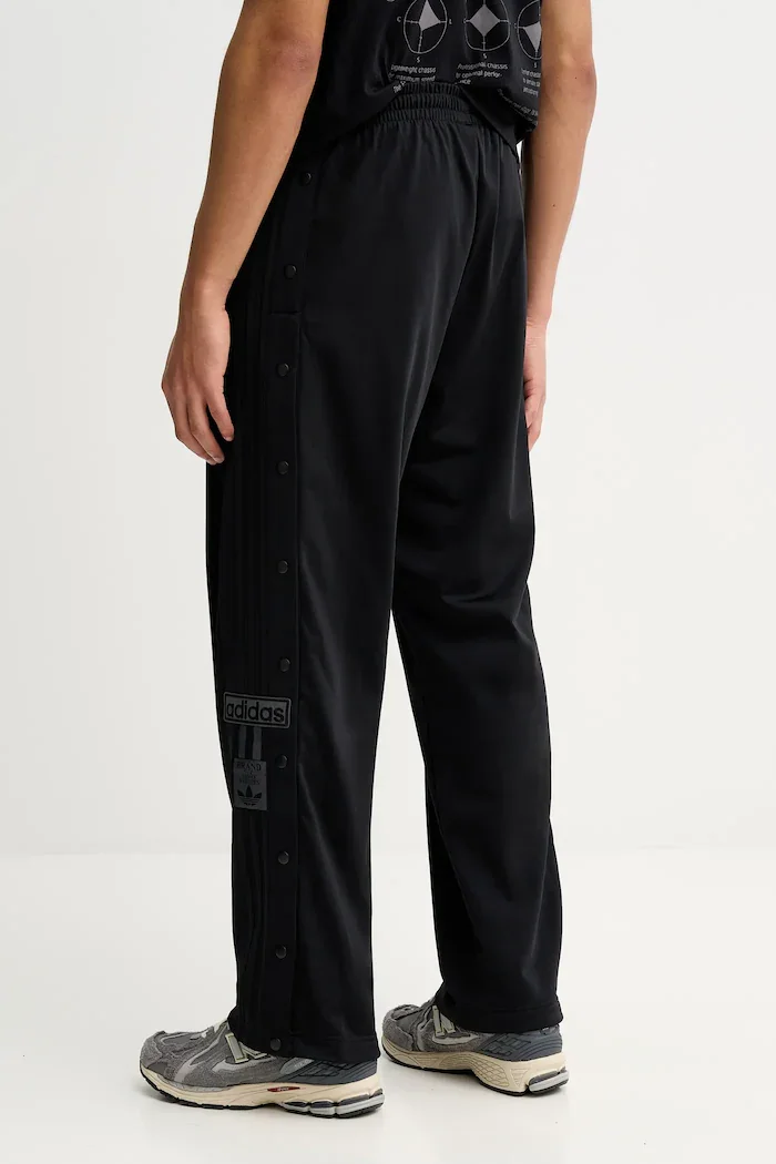 adidas Originals Спортен панталон Adibreak мъжки в черно с изчистен дизайн KD1502