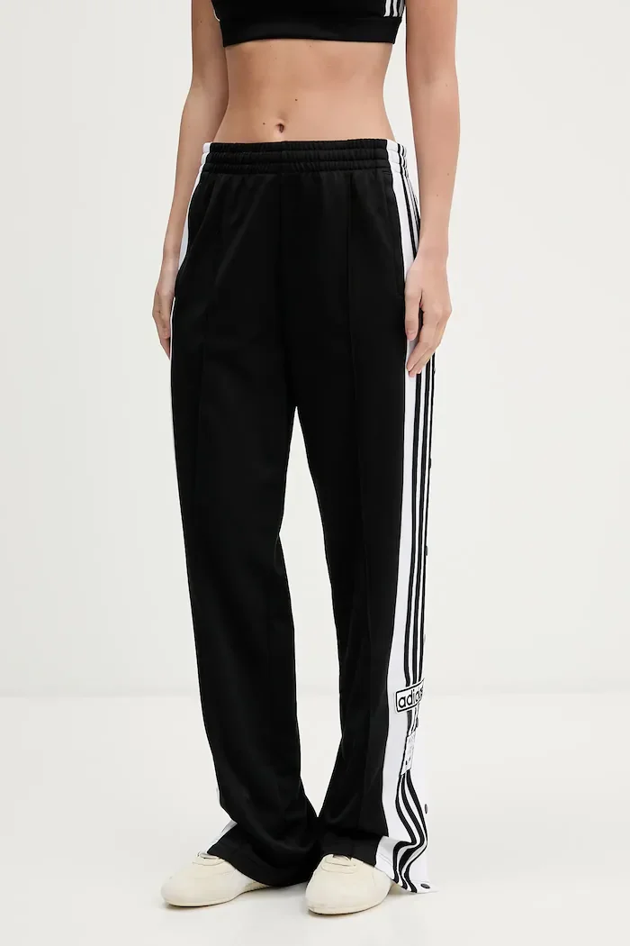 adidas Originals Спортен панталон Adibreak в черно KD2932