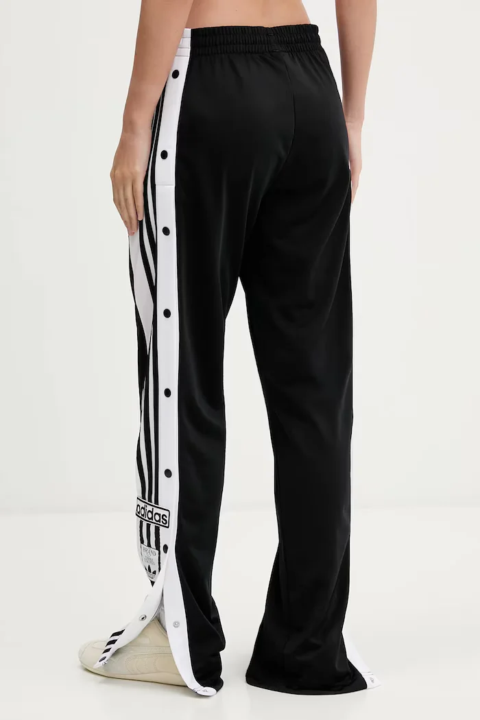 adidas Originals Спортен панталон Adibreak в черно KD2932