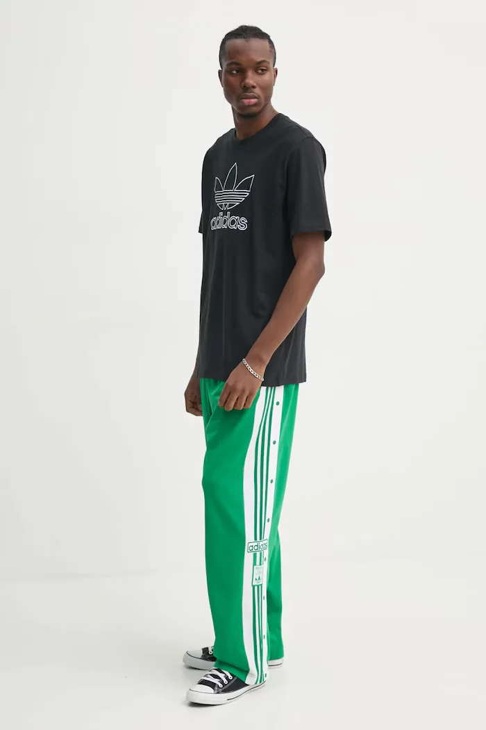 adidas Originals Спортен панталон Adibreak в зелено с апликация JP3762