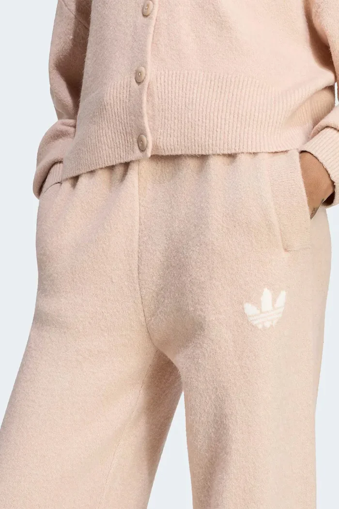 adidas Originals спортен панталон дамски Essentials Knit бежов със стандартна талия KR9180