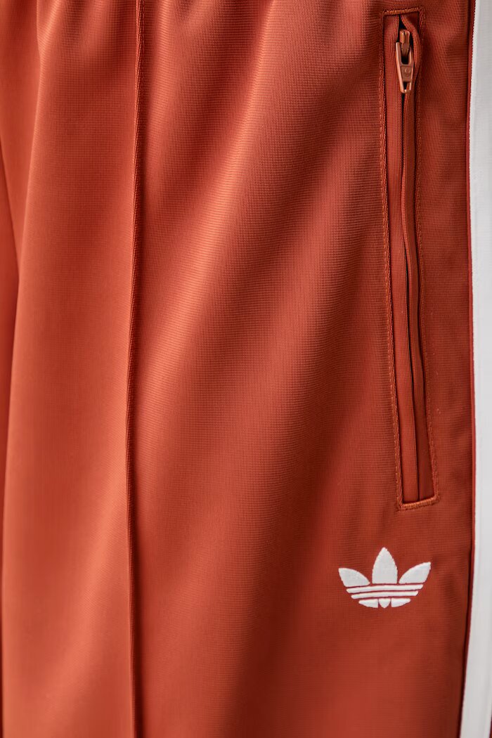 adidas Originals спортен панталон дамски Firebird Barrel оранжев със стандартна талия LF1062