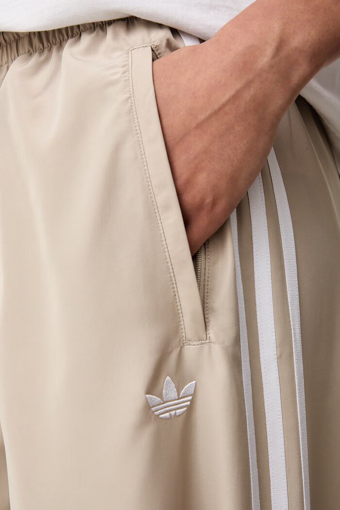 adidas Originals спортен панталон дамски Firebird бежов с висока талия KT0019