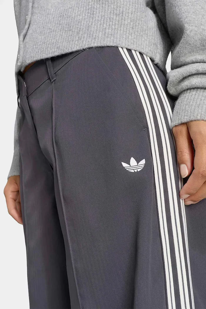 adidas Originals спортен панталон дамски Firebird черен с висока талия KR9105