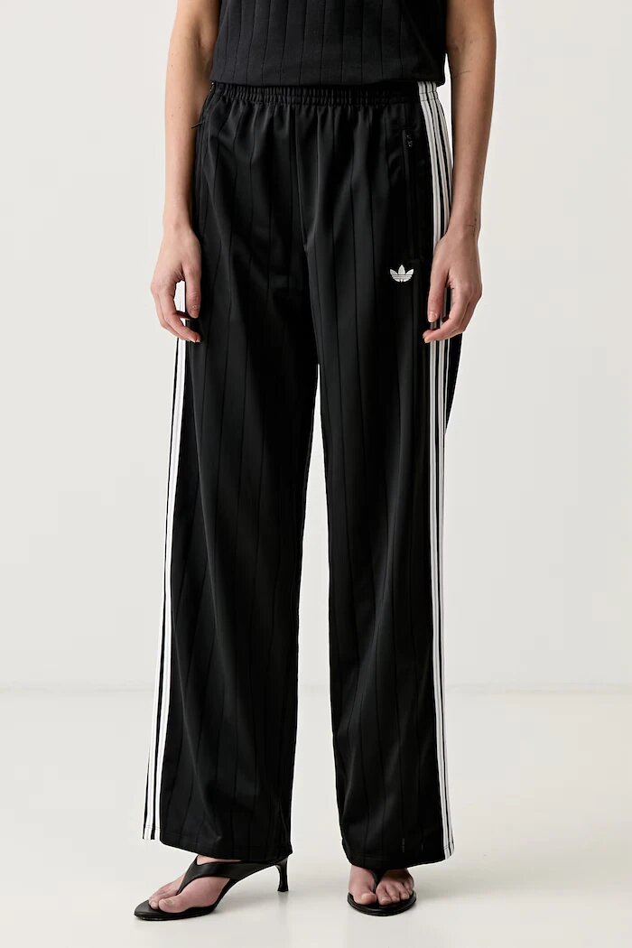 adidas Originals спортен панталон дамски Firebird черен с висока талия KS6787