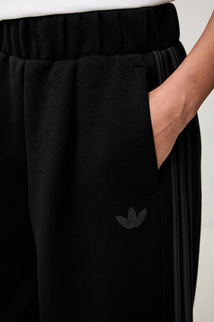adidas Originals спортен панталон дамски с памук SST 2.0 черен с висока талия KT1779