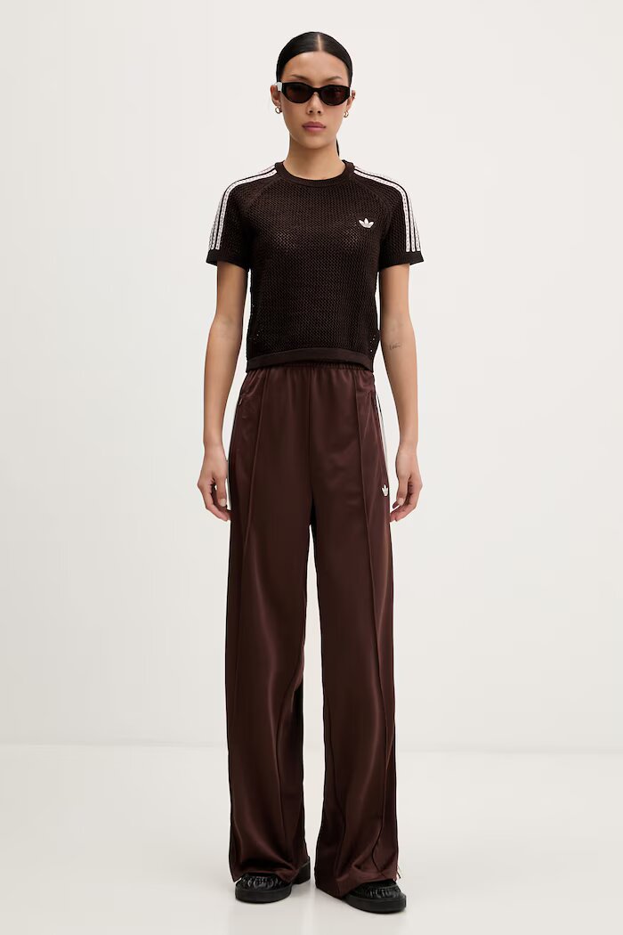 adidas Originals Спортен панталон Firebird Tp в кафяво с апликация KD2526