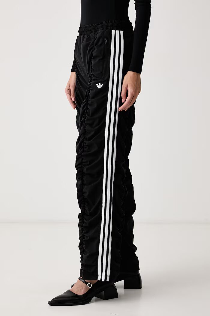 adidas Originals спортен панталон мъжки Adilenium Season 6 Ruffled черен със стандартна талия LH1930
