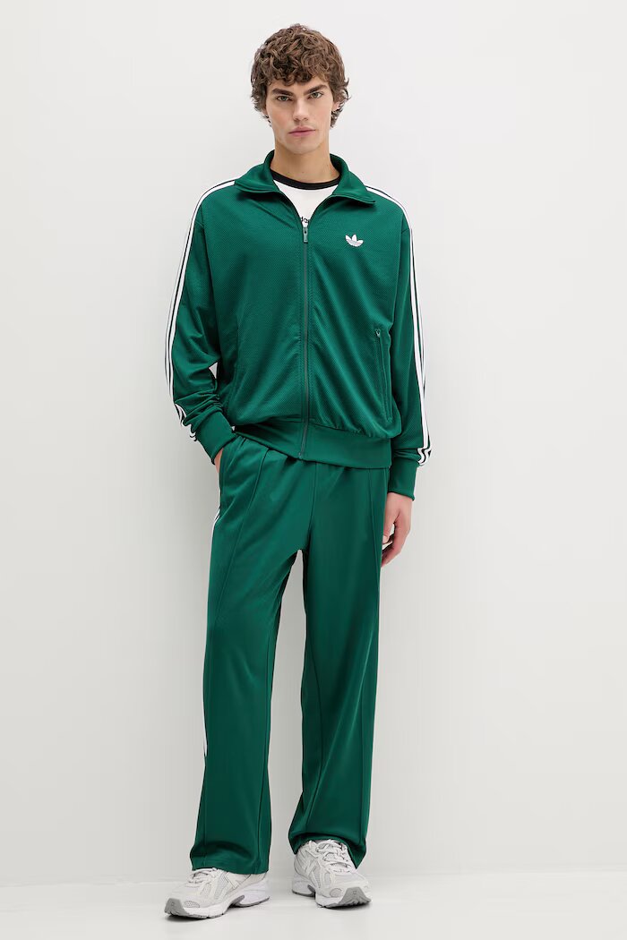 adidas Originals Спортен панталон мъжки в зелено с апликация KE3497