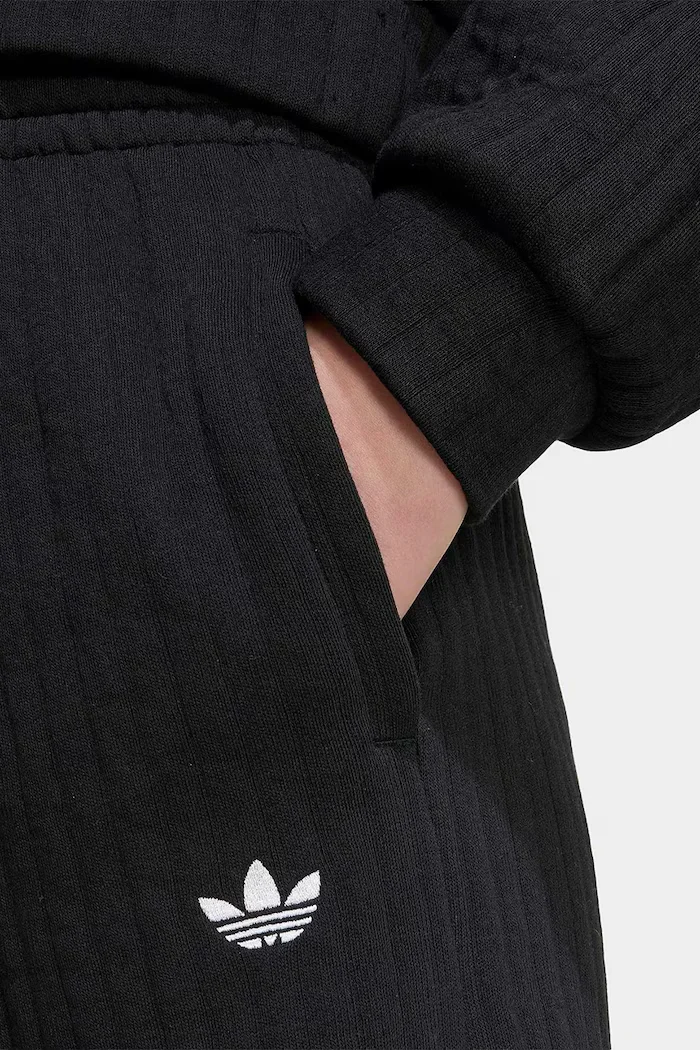 adidas Originals спортен панталон за деца с памук черен с висока талия KR1032