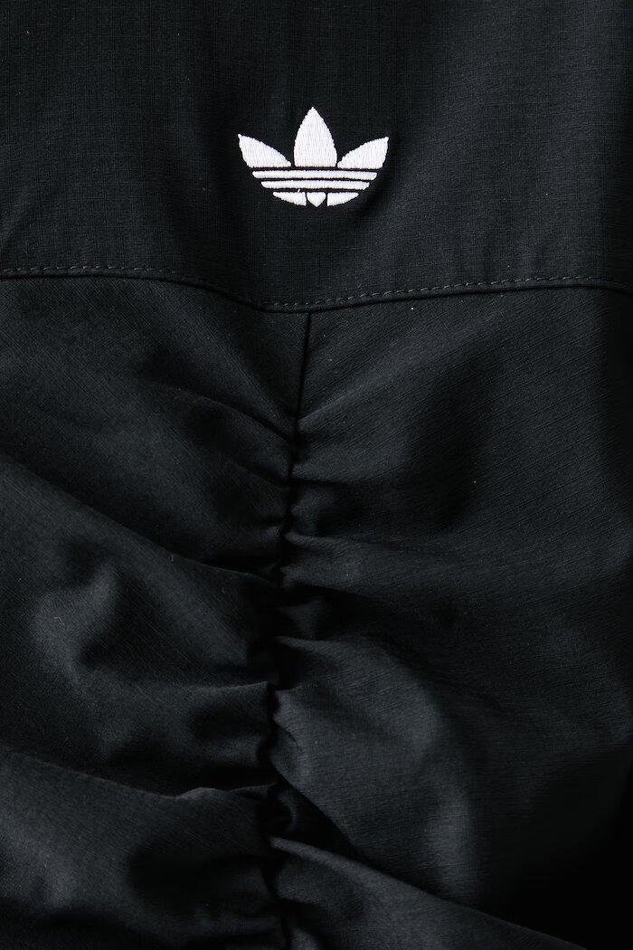 adidas Originals суичър с цип дамски Adilenium Season 6 Ruffled черен LH1932