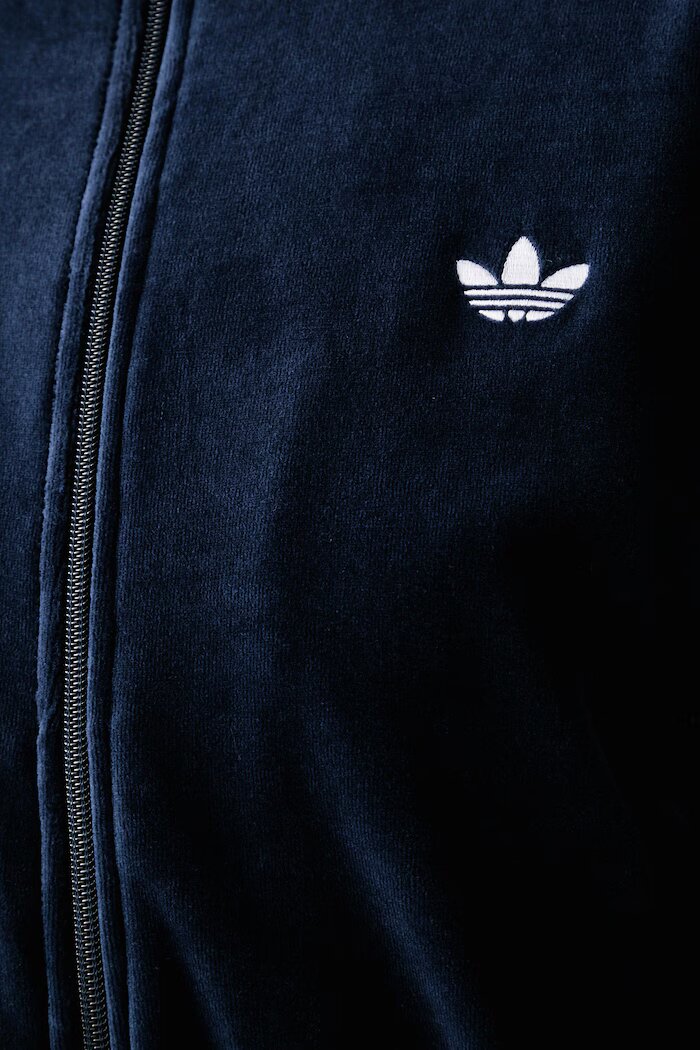 adidas Originals суичър с цип дамски от кадифе Micro Pleat Injection тъмносин LG4298