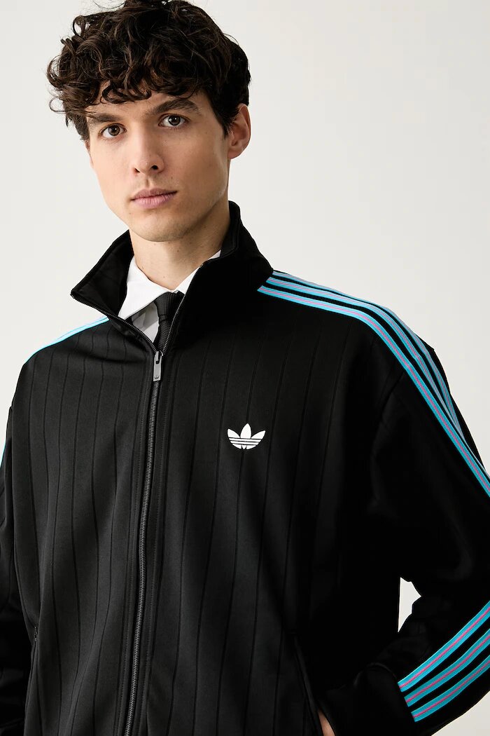 adidas Originals суичър с цип Firebird Drop Needle черен KE4130