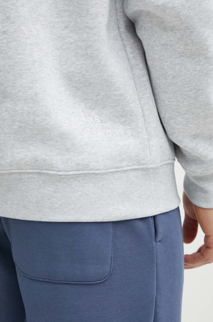 adidas Originals Суичър в сиво с качулка с принт IS2907