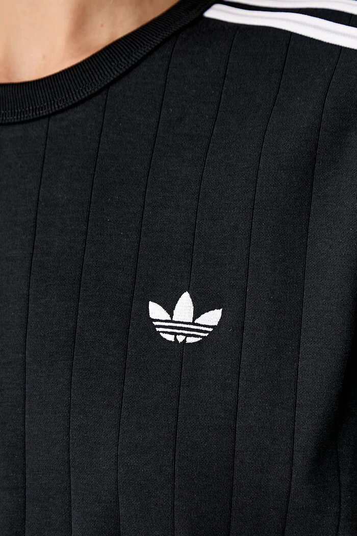 adidas Originals тениска дамска от памук черна KS6784