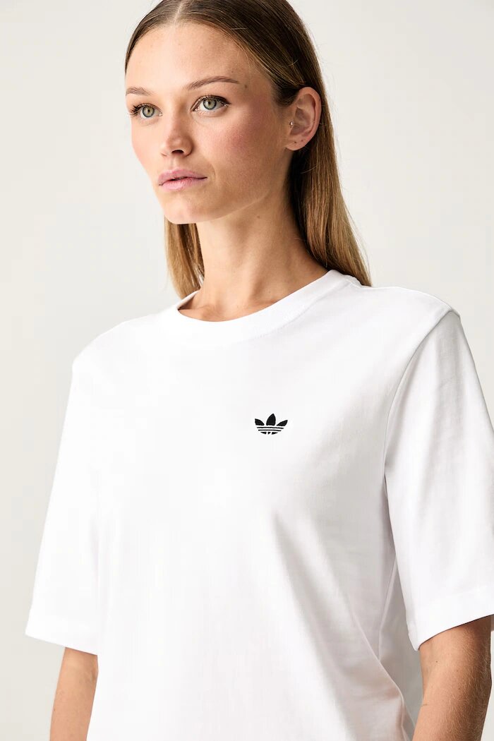 adidas Originals тениска дамска от памук Essentials бяла KQ6722