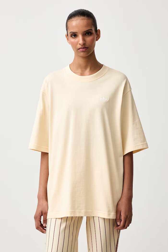 adidas Originals тениска дамска от памук Essentials жълта KT4803