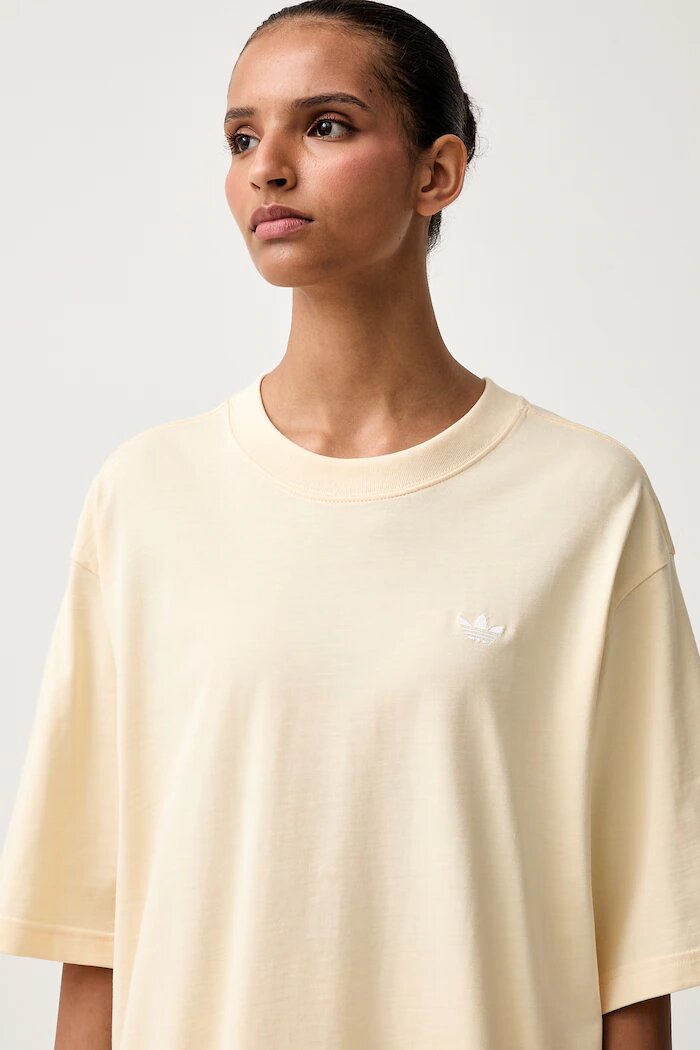adidas Originals тениска дамска от памук Essentials жълта KT4803