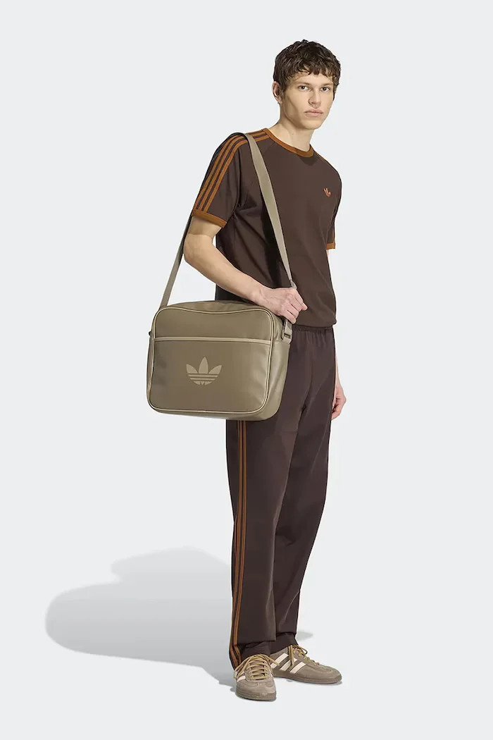 adidas Originals тениска мъжка от памук кафява KT5054