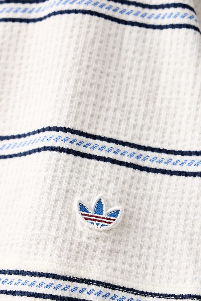 adidas Originals тениска мъжка от памук с еластан Resort бежова KW8247