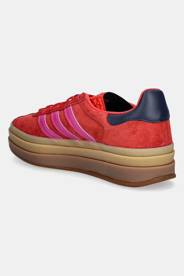 adidas Originals Велурени маратонки Gazelle Bold в червено JH9665
