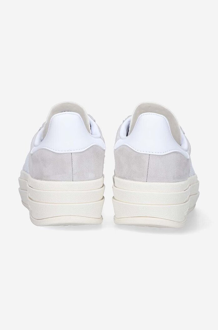 adidas Originals Велурени маратонки Gazelle Bold W в сиво HQ6893