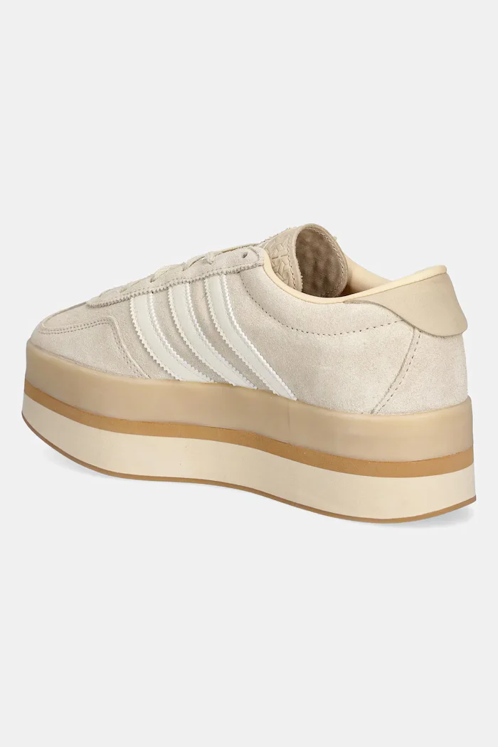 adidas Originals Велурени маратонки Gazelle Stack в бежово JQ7666
