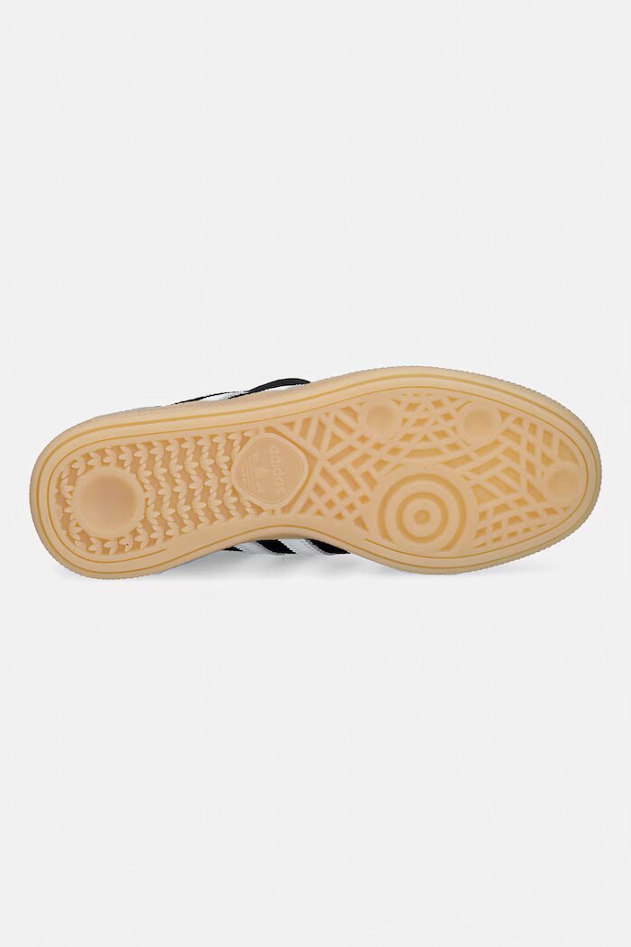 adidas Originals Велурени маратонки Handball Spezial в черно KI0996