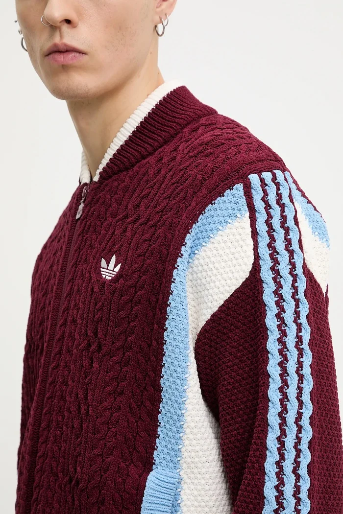 adidas Originals Жилетка Wicons в бордо KR7633