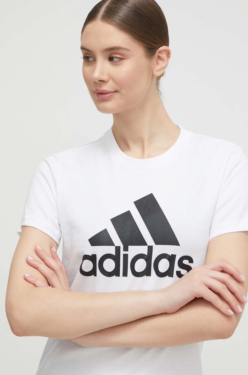 adidas Памучна тениска GL0649