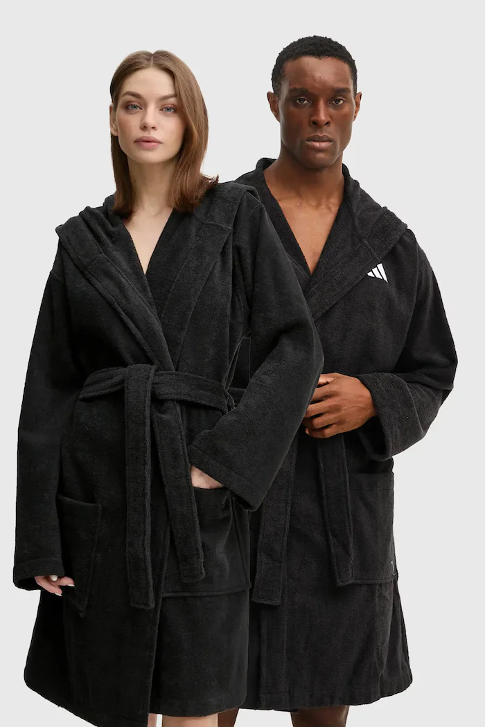 adidas Performance Халат в черно JH3399