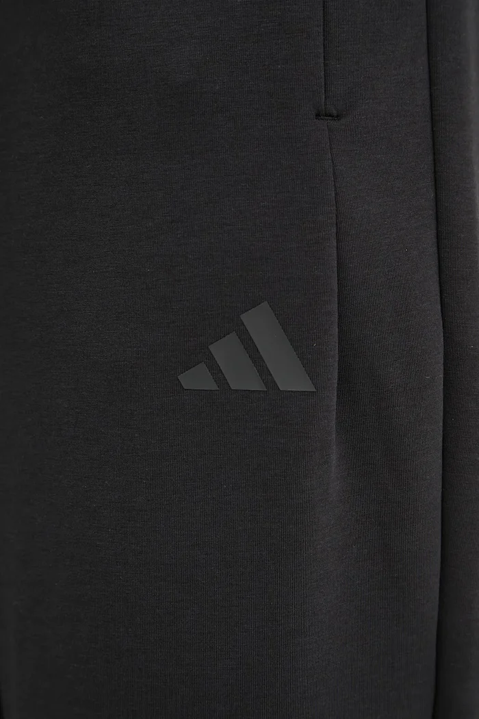 adidas Performance Панталон за трениране Designed for Training в черно с изчистен дизайн JP2644