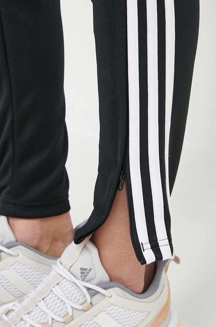 adidas Performance Панталон за трениране Tiro 24 в черно с апликация IJ7660